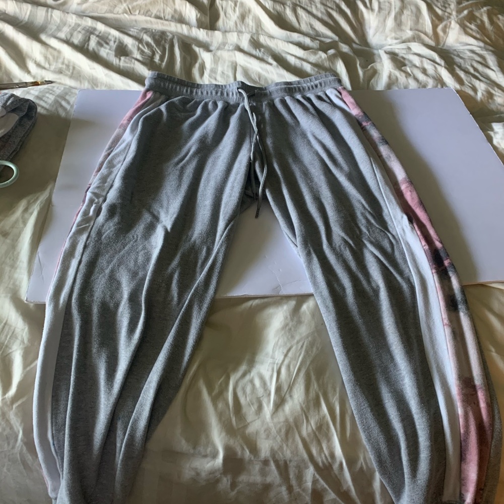 Pants - Picture 2 of 2